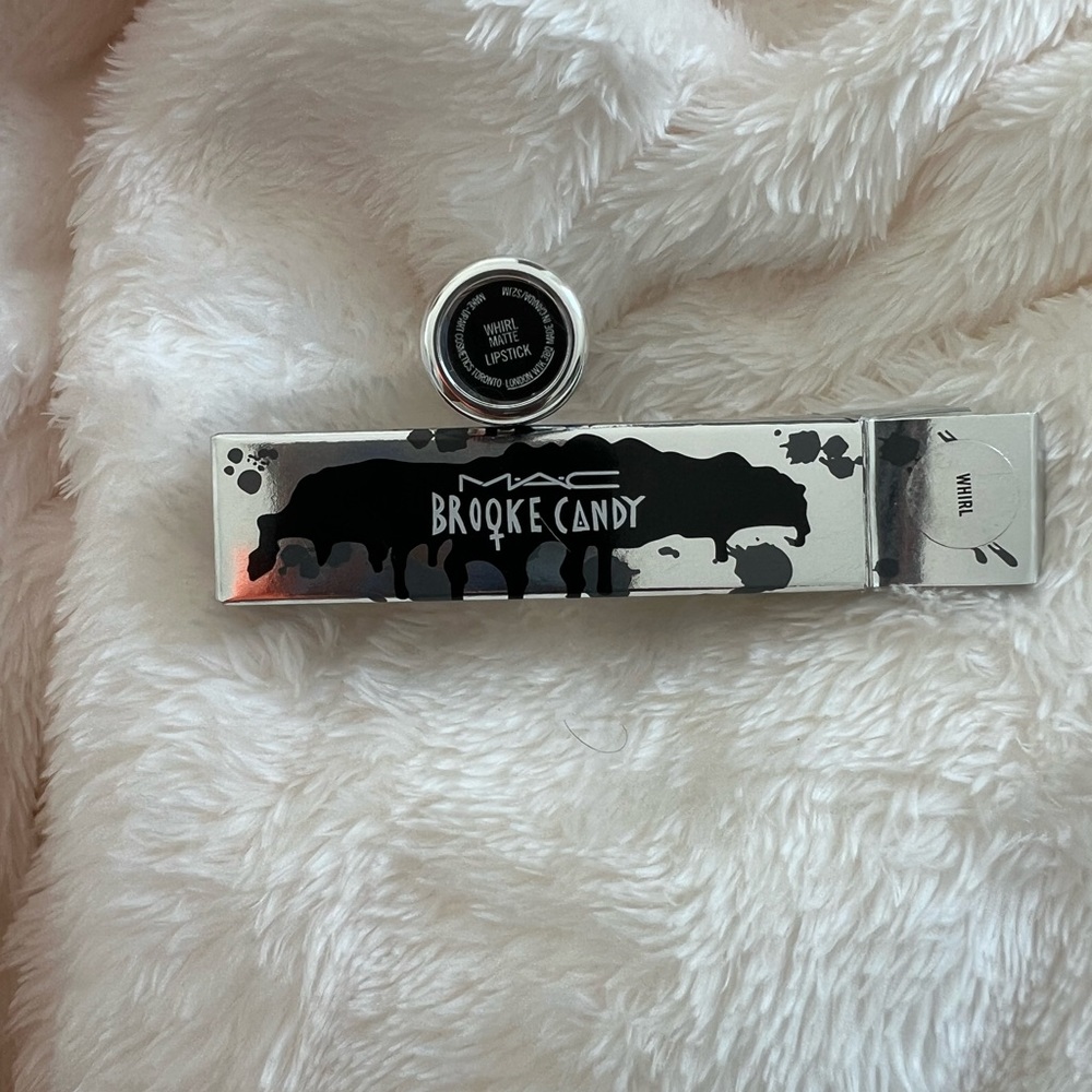 Mac Whirl lipstick
